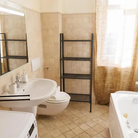 Lägenhet Casa Naty Bilocale A Collegno-corso Francia *